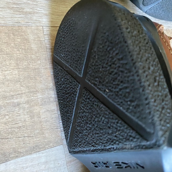 Cole Haan/Nike Air Sole Men’s Sandals - Picture 7 of 8